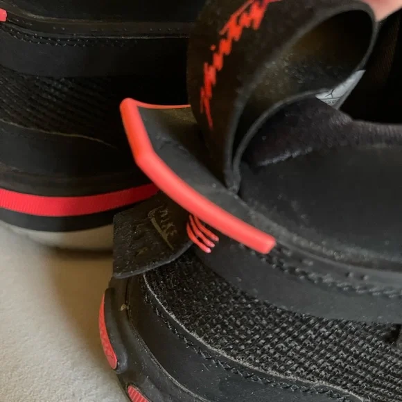 Nike Jordan Air Black and Red Sneakers Chunky Silhouette Size12 - Picture 5 of 13